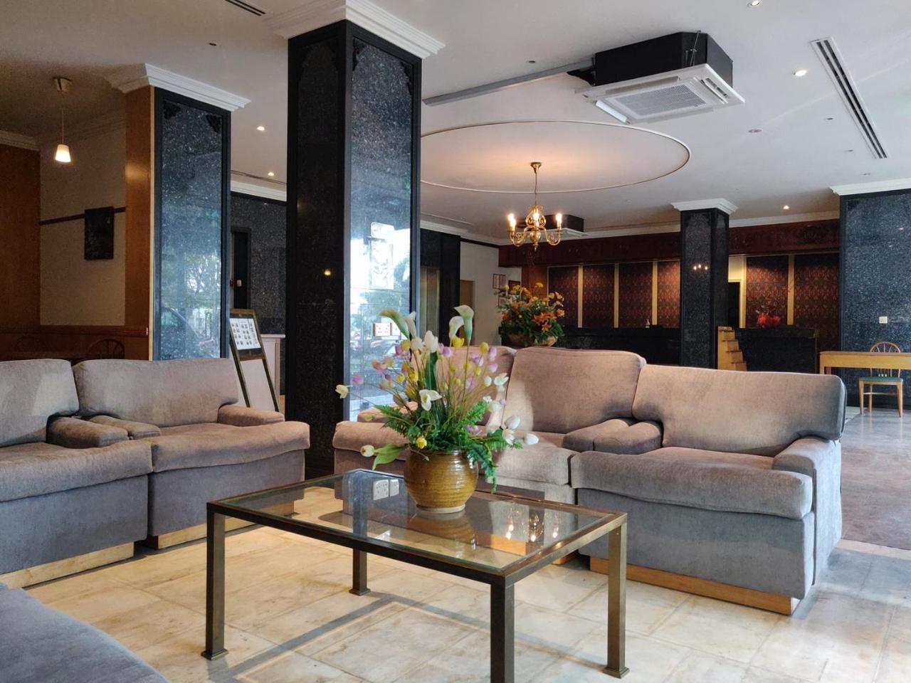 Terrace Hotel Bandar Seri Begawan Kültér fotó