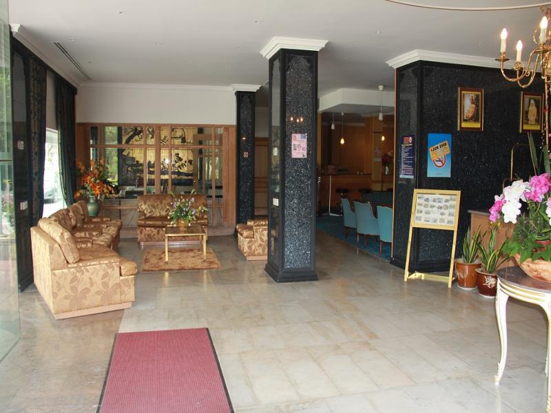 Terrace Hotel Bandar Seri Begawan Kültér fotó