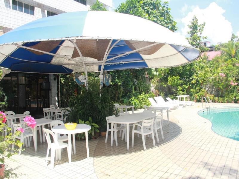 Terrace Hotel Bandar Seri Begawan Kültér fotó