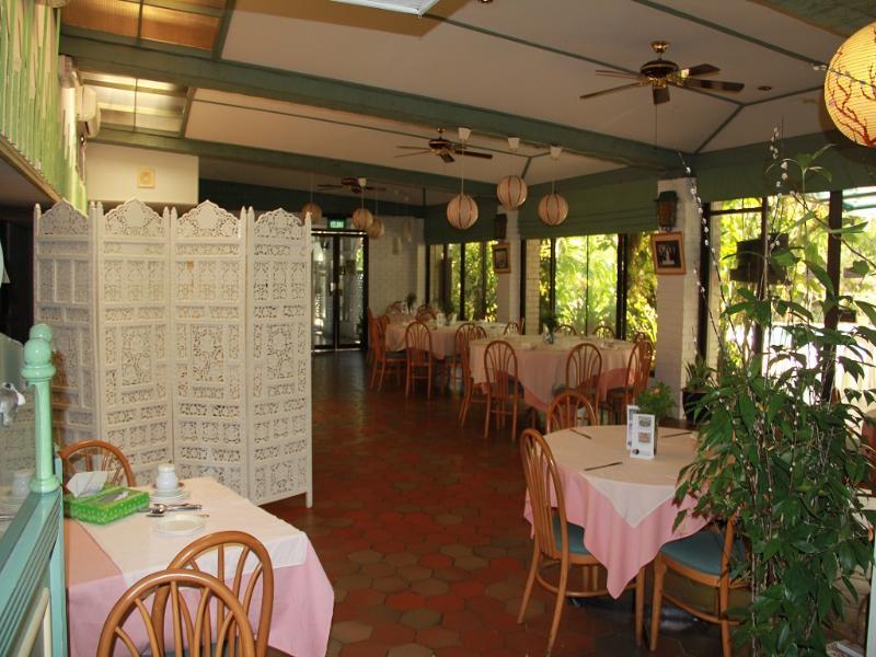Terrace Hotel Bandar Seri Begawan Kültér fotó