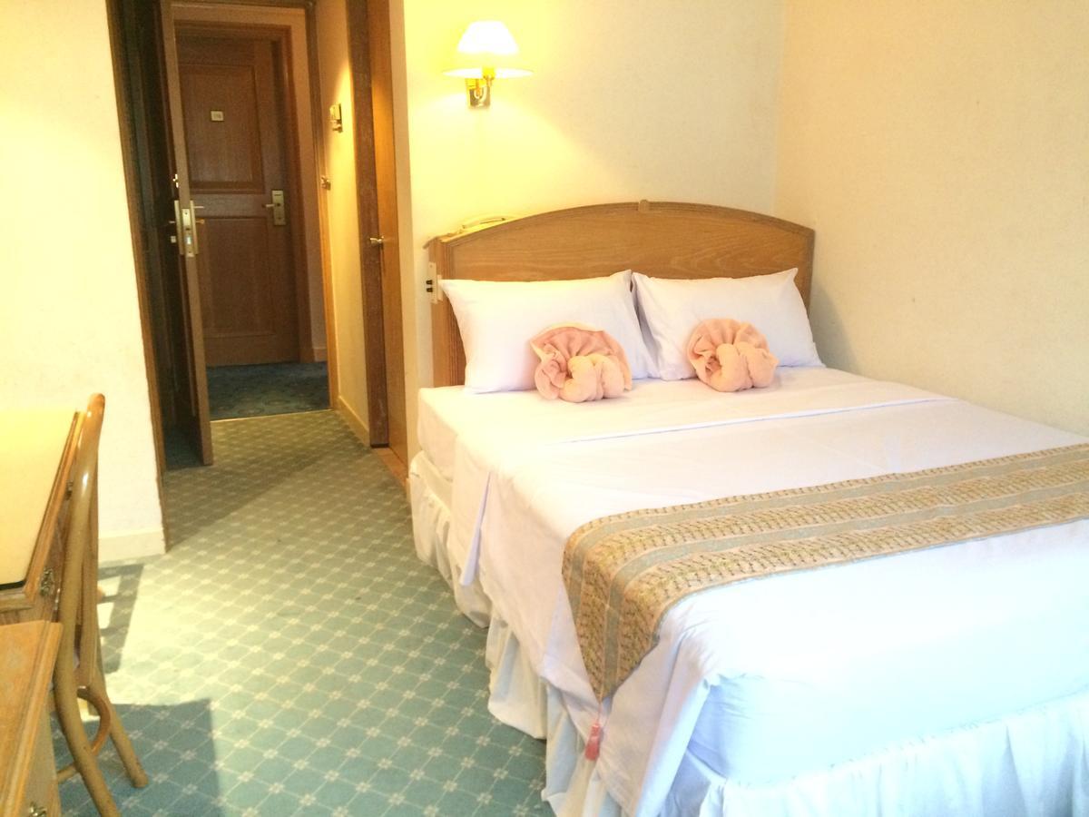 Terrace Hotel Bandar Seri Begawan Kültér fotó