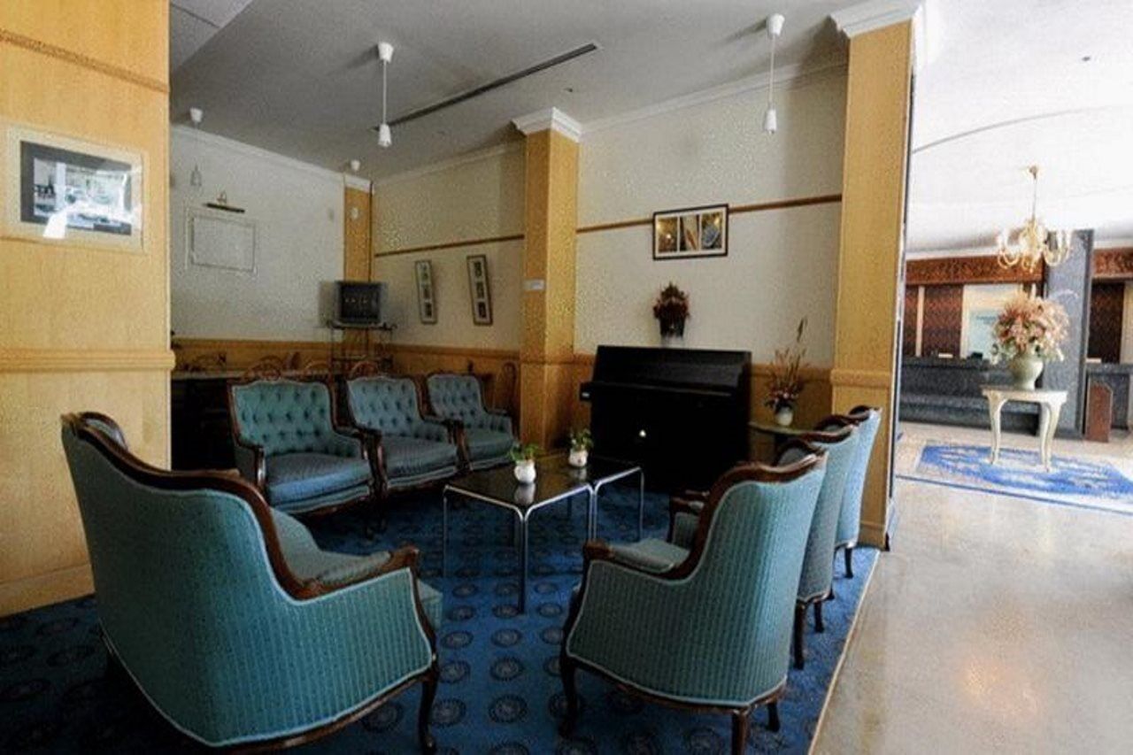 Terrace Hotel Bandar Seri Begawan Kültér fotó